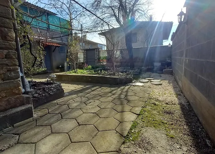 بيت للعطل казакови *